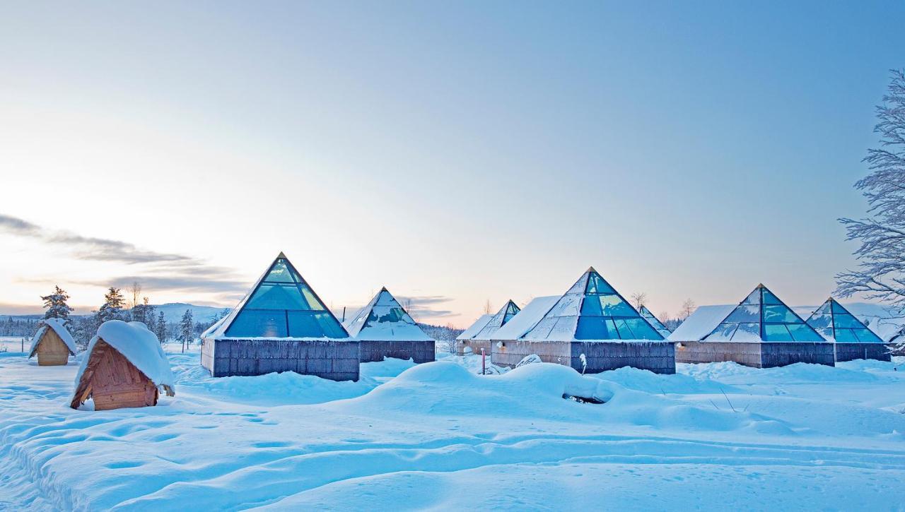 Aurora Pyramid Glass Igloos Kongas Exterior photo